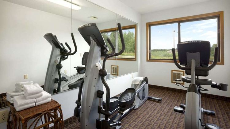 Super 8 Eveleth Health