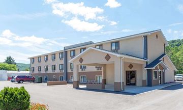Super 8 Bath Hammondsport Area