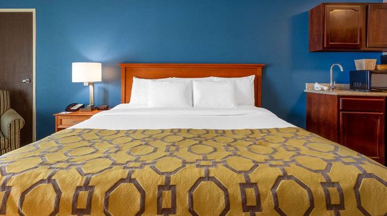 <b>Baymont by Wyndham Rochester Mayo Clinic Area Suite</b>. Images powered by <a href="https://iceportal.shijigroup.com/" title="IcePortal" target="_blank">IcePortal</a>.