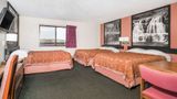 Super 8 Perham Suite