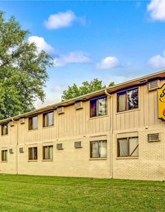 Super 8 Chaska