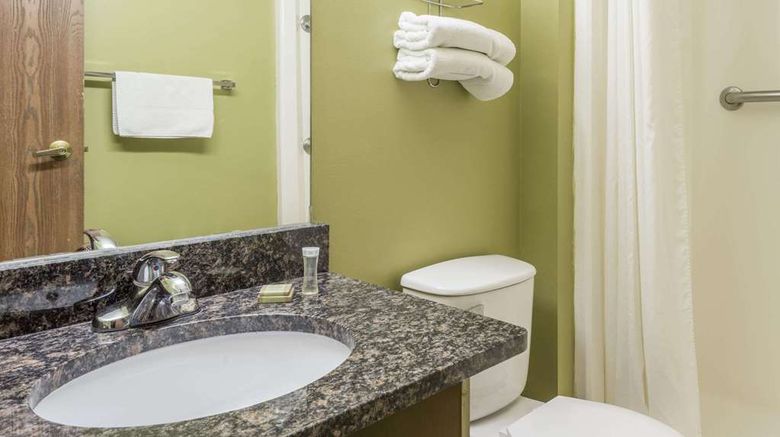 <b>Super 8 Red Wing Room</b>. Images powered by <a href="https://iceportal.shijigroup.com/" title="IcePortal" target="_blank">IcePortal</a>.