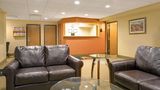 Super 8 Melrose Lobby