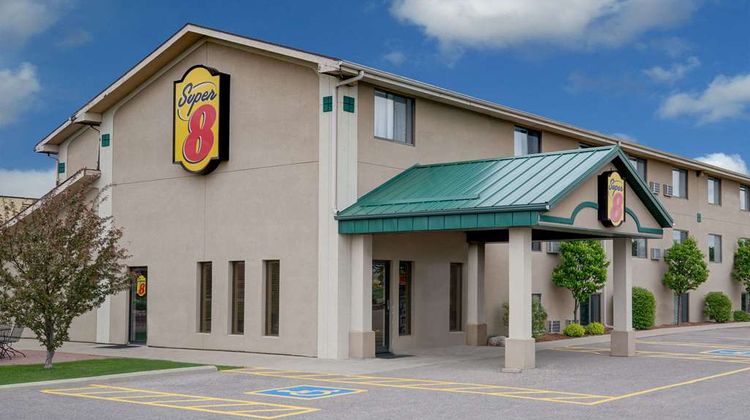 Super 8 Willmar Exterior