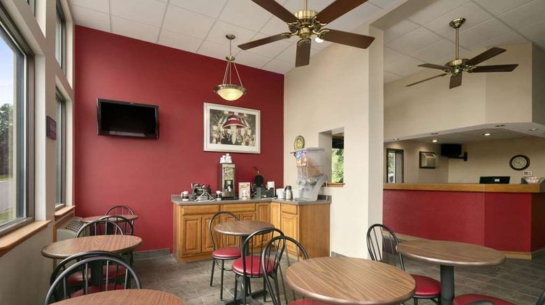 <b>Super 8 Winona Other</b>. Images powered by <a href="https://iceportal.shijigroup.com/" title="IcePortal" target="_blank">IcePortal</a>.