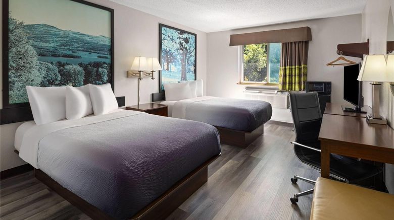 <b>Super 8 Latham/Albany Troy Area Suite</b>. Images powered by <a href="https://iceportal.shijigroup.com/" title="IcePortal" target="_blank">IcePortal</a>.
