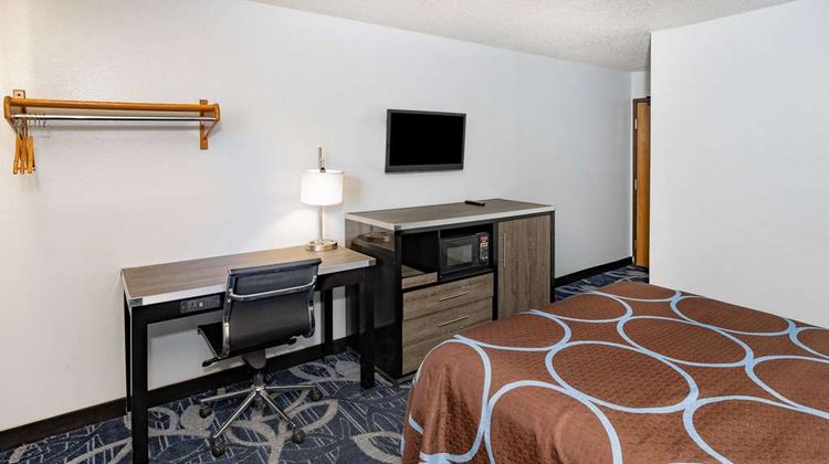 Super 8 Johnstown/Gloversville Room
