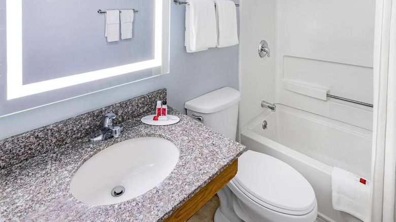 <b>Super 8 Johnstown/Gloversville Room</b>. Images powered by <a href="https://iceportal.shijigroup.com/" title="IcePortal" target="_blank">IcePortal</a>.