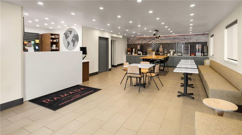 <b>Ramada York Harrisburg Hershey Lobby</b>. Images powered by <a href="https://iceportal.shijigroup.com/" title="IcePortal" target="_blank">IcePortal</a>.