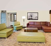 Super 8 St. James Lobby