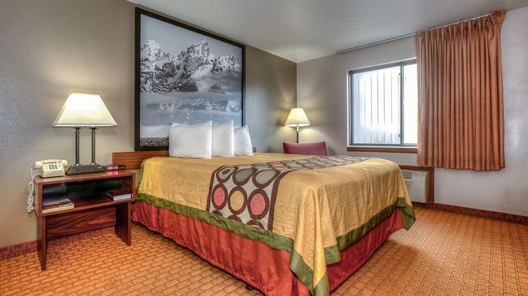 Super 8 Jackson Hole Room