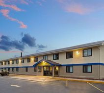 Days Inn Hornell NY Exterior