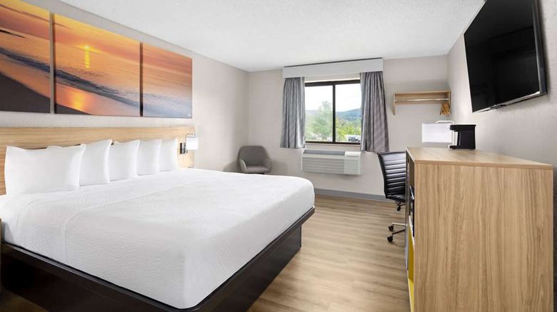 <b>Days Inn Hornell NY Room</b>. Images powered by <a href="https://iceportal.shijigroup.com/" title="IcePortal" target="_blank">IcePortal</a>.