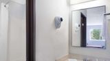 Super 8 Kingston Room