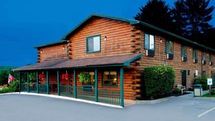 Super 8 Lake George/Warrensburg Area