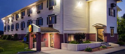 Super 8 Massena Exterior