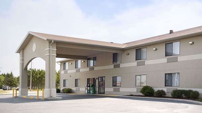 Super 8 Park Rapids