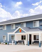 Super 8 Platteville