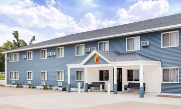 Super 8 Platteville