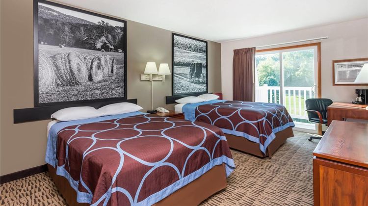 Baymont by Wyndham Platteville Room