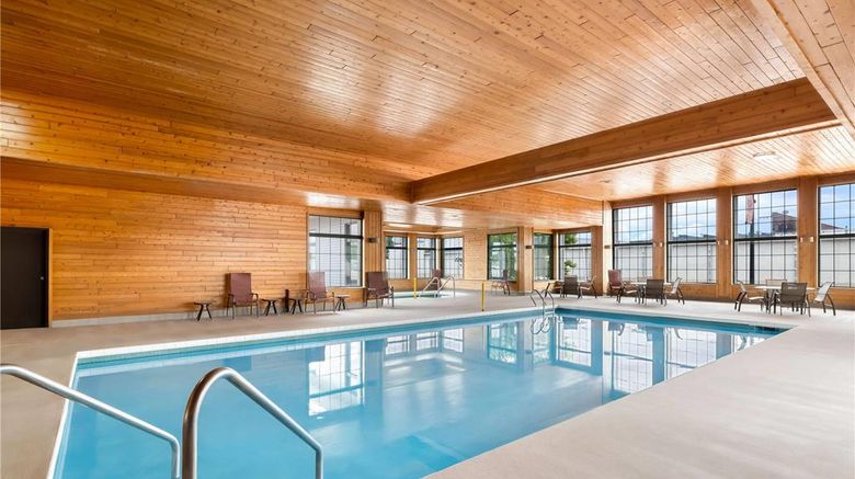<b>Super 8 La Crosse Pool</b>. Images powered by <a href="https://iceportal.shijigroup.com/" title="IcePortal" target="_blank">IcePortal</a>.