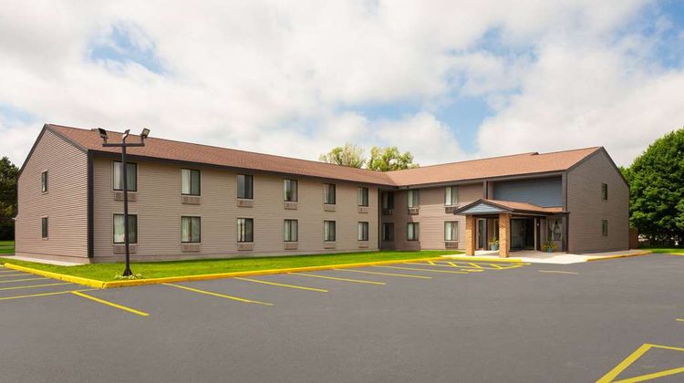 Super 8 Sun Prairie/Madison E Exterior