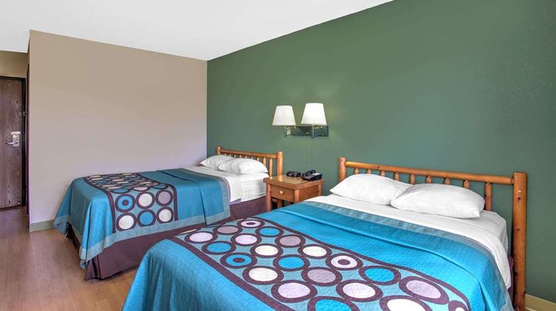<b>Super 8 Ticonderoga Room</b>. Images powered by <a href="https://iceportal.shijigroup.com/" title="IcePortal" target="_blank">IcePortal</a>.