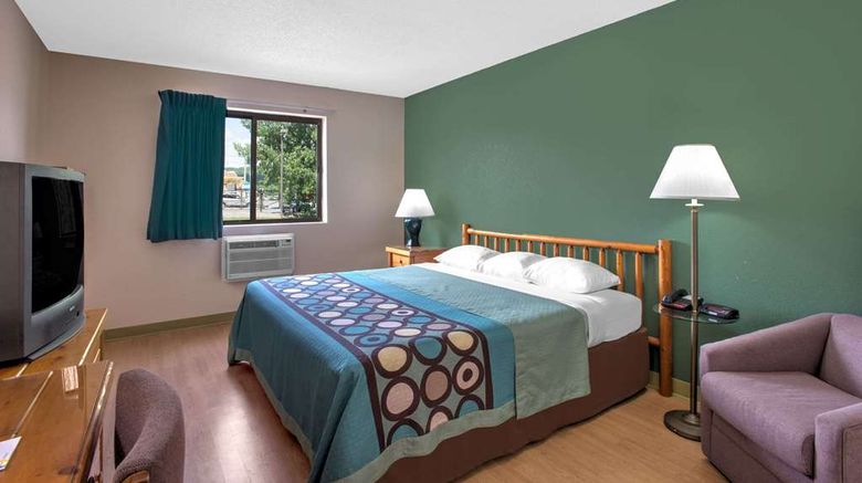 <b>Super 8 Ticonderoga Room</b>. Images powered by <a href="https://iceportal.shijigroup.com/" title="IcePortal" target="_blank">IcePortal</a>.