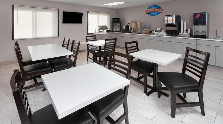 Baymont by Wyndham Oshkosh Airport Other