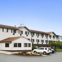 Super 8 New Castle