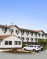 Super 8 New Castle