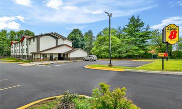 Super 8 East Stroudsburg