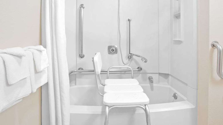 <b>Super 8 Havre Room</b>. Images powered by <a href="https://iceportal.shijigroup.com/" title="IcePortal" target="_blank">IcePortal</a>.