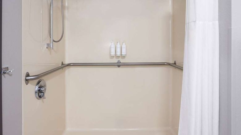 <b>Super 8 Burnham/Lewistown Room</b>. Images powered by <a href="https://iceportal.shijigroup.com/" title="IcePortal" target="_blank">IcePortal</a>.