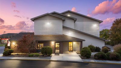 Super 8 New Stanton