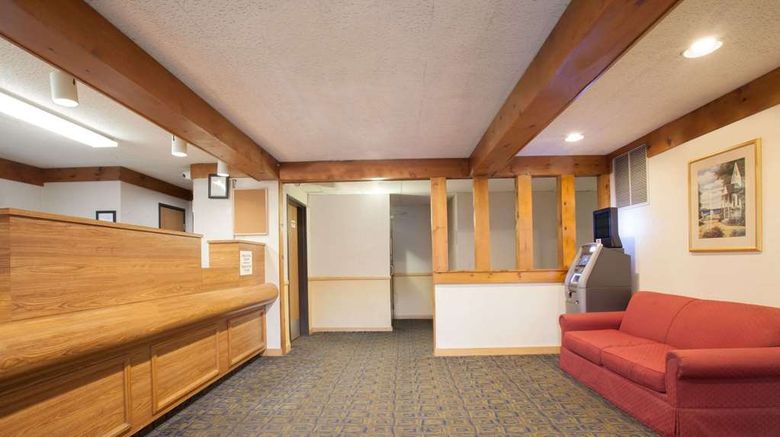 <b>Super 8 Oneonta/Cooperstown Lobby</b>. Images powered by <a href="https://iceportal.shijigroup.com/" title="IcePortal" target="_blank">IcePortal</a>.