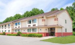Super 8 Oneonta/Cooperstown