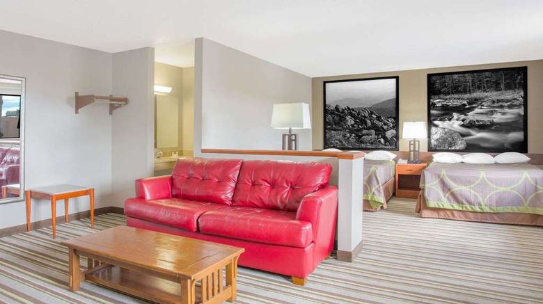 <b>Super 8 Abingdon Suite</b>. Images powered by <a href="https://iceportal.shijigroup.com/" title="IcePortal" target="_blank">IcePortal</a>.