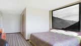Super 8 Abingdon Room
