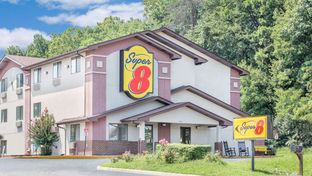 Super 8 Roanoke