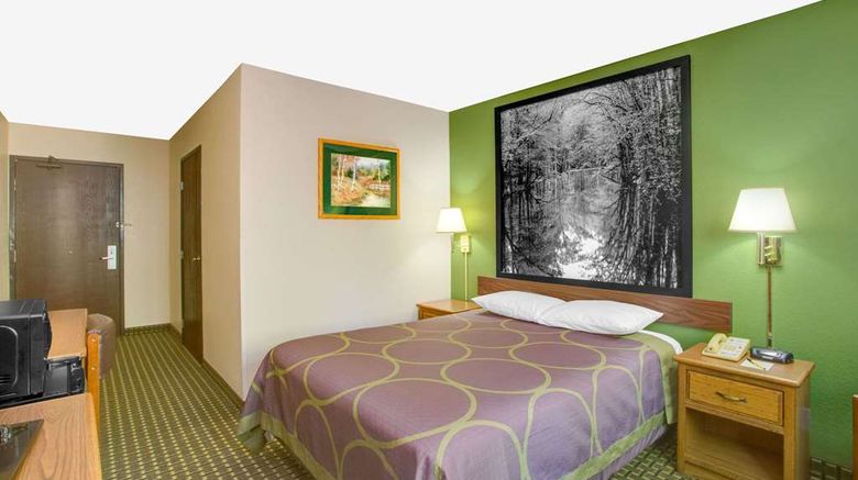 <b>Super 8 Radford Room</b>. Images powered by <a href="https://iceportal.shijigroup.com/" title="IcePortal" target="_blank">IcePortal</a>.