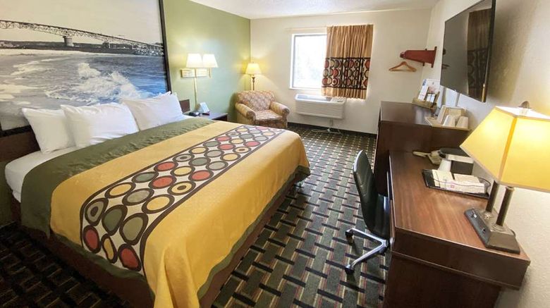 <b>Super 8 Newport News/Jefferson Ave. Room</b>. Images powered by <a href="https://iceportal.shijigroup.com/" title="IcePortal" target="_blank">IcePortal</a>.