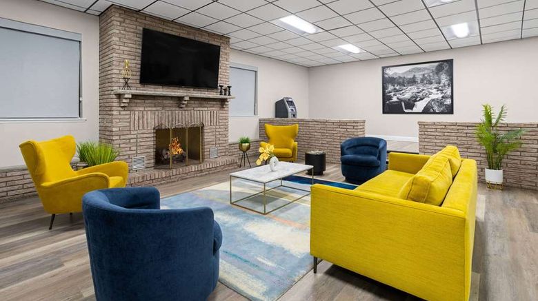 <b>Super 8 Henrietta/Rochester Area Lobby</b>. Images powered by <a href="https://iceportal.shijigroup.com/" title="IcePortal" target="_blank">IcePortal</a>.