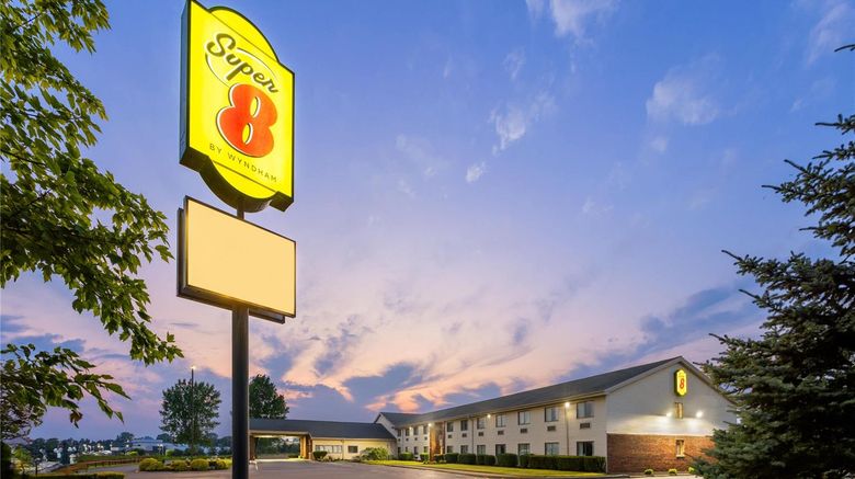 <b>Super 8 Henrietta/Rochester Area Exterior</b>. Images powered by <a href="https://iceportal.shijigroup.com/" title="IcePortal" target="_blank">IcePortal</a>.