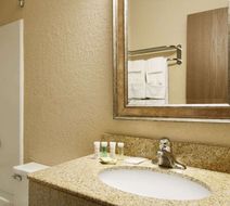 Super 8 Richmond Airport VA Room
