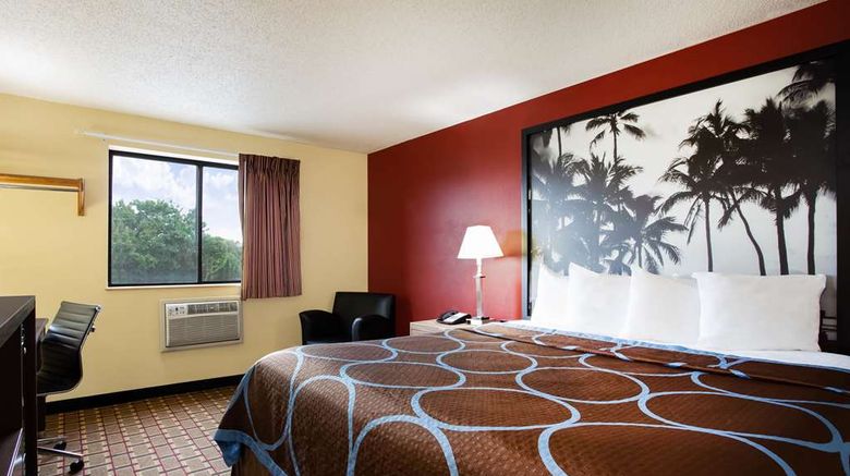 <b>Super 8 Chester/Richmond Area Room</b>. Images powered by <a href="https://iceportal.shijigroup.com/" title="IcePortal" target="_blank">IcePortal</a>.
