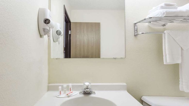 <b>Super 8 Danville Room</b>. Images powered by <a href="https://iceportal.shijigroup.com/" title="IcePortal" target="_blank">IcePortal</a>.