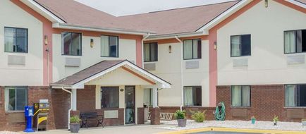 Super 8 Appomattox Exterior