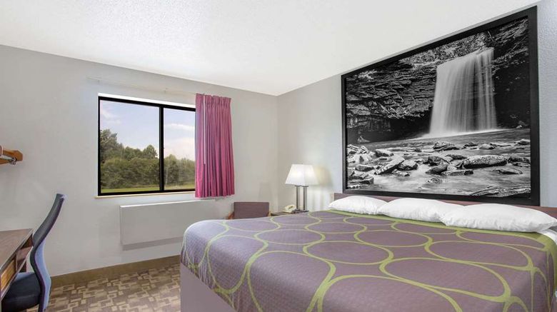 <b>Super 8 Appomattox Room</b>. Images powered by <a href="https://iceportal.shijigroup.com/" title="IcePortal" target="_blank">IcePortal</a>.