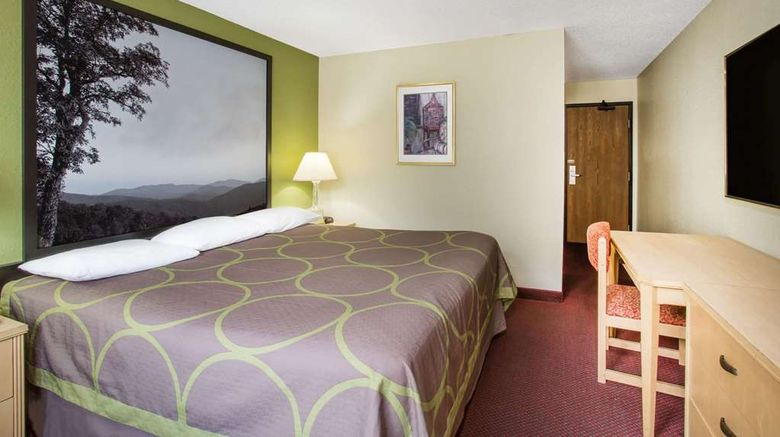 <b>Super 8 Salem Room</b>. Images powered by <a href="https://iceportal.shijigroup.com/" title="IcePortal" target="_blank">IcePortal</a>.